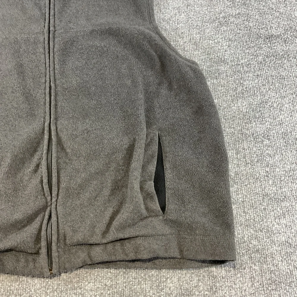 St John's Bay XL Fleece Vest Brown Full Zip Sleeveless Jacket Mens Outdoor Casua